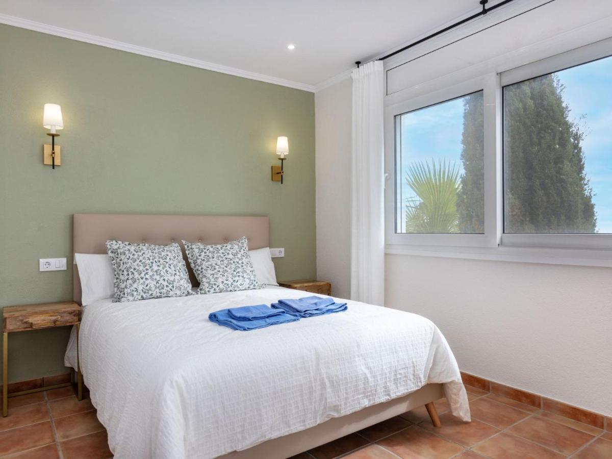 Panorama-2 By Interhome *